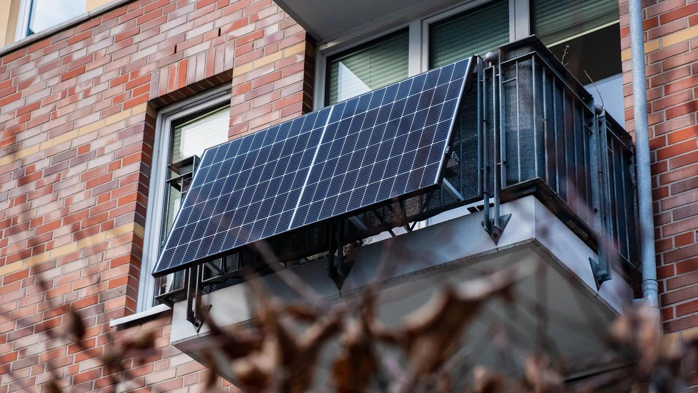 Almanya’nın balkon GES devrimi: Tak-çalıştır paneller 1 GW’a ulaştı